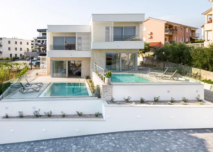 Luxury Semidetached Smokva 1 - Near The Center And Sea - By Traveler Tourist Agency Krk *