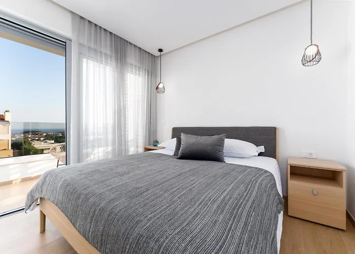 Вилла Luxury Semidetached Smokva 1 - Near The Center And Sea - By Traveler Tourist Agency Krk *