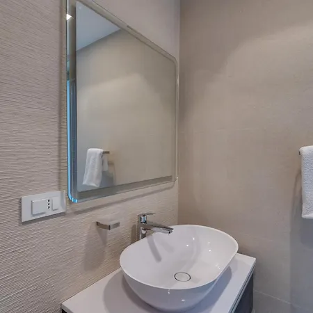 Luxury Semidetached Smokva 1 - Near The Center And Sea - By Traveler Tourist Agency Krk Villa
