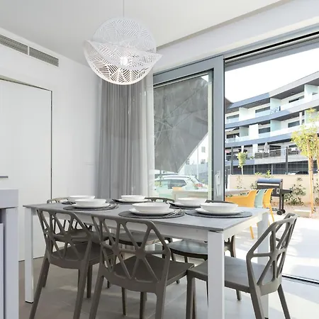 Luxury Semidetached Smokva 1 - Near The Center And Sea - By Traveler Tourist Agency Krk Villa *