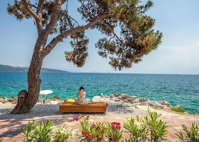 Luxury Semidetached Smokva 1 - Near The Center And Sea - By Traveler Tourist Agency Krk Vila Krk Town
