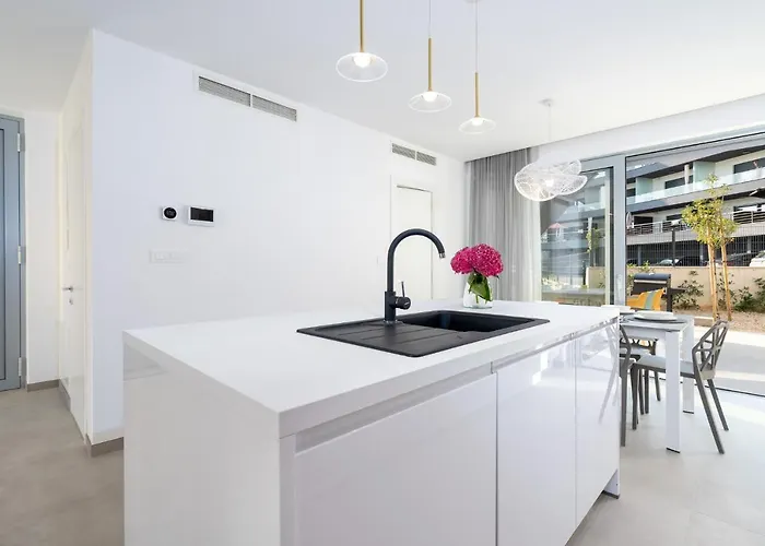 Luxury Semidetached Smokva 1 - Near The Center And Sea - By Traveler Tourist Agency Krk * Krk Town