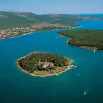 Luxury Semidetached Smokva 1 - Near The Center And Sea - By Traveler Tourist Agency Krk Willa *