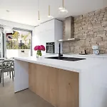 Luxury Semidetached Smokva 1 - Near The Center And Sea - By Traveler Tourist Agency Krk Willa *