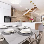 Luxury Semidetached Smokva 1 - Near The Center And Sea - By Traveler Tourist Agency Krk Willa Krk Town