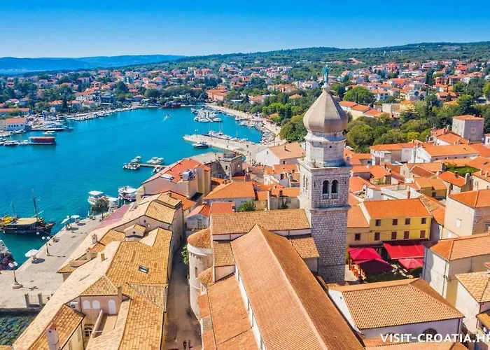Luxury Semidetached Smokva 1 - Near The Center And Sea - By Traveler Tourist Agency Krk *